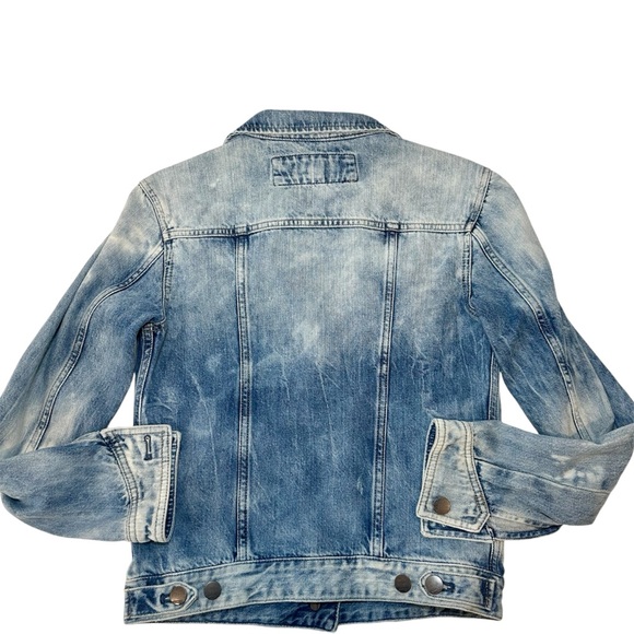 Express Distressed Jean Jacket - Picture 6 of 13
